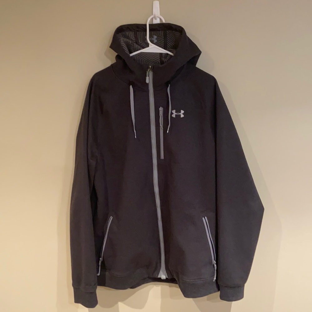 UNDER ARMOUR hoodie